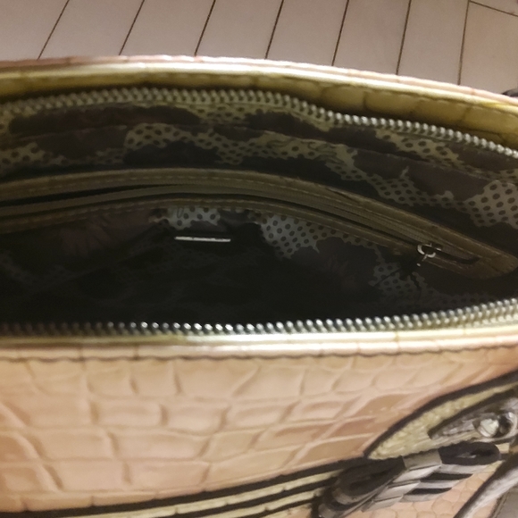 Handbag Guess - Picture 2 of 6